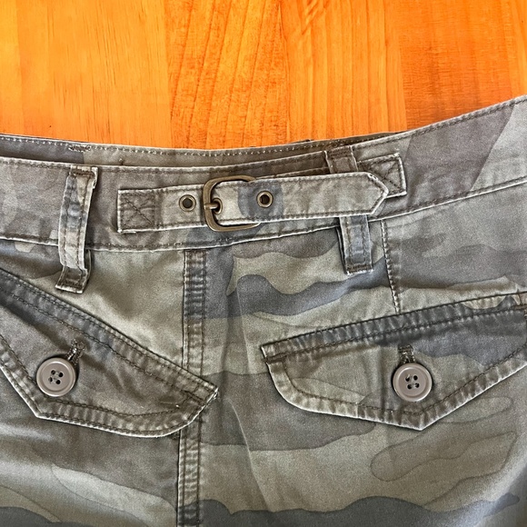 Vintage J Crew Camo Cargo Mini Skirt - Picture 6 of 6